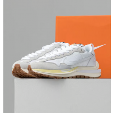 NIKE 나이키 X 사카이 베이퍼와플 사카이 Vaporwaffle Sacai Sail Gum