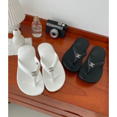 CHANEL 샤넬 러버비치 엑스트라 슬리퍼