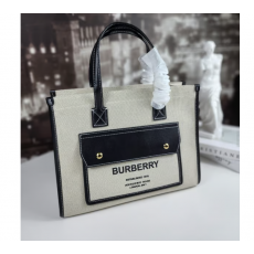 BURBERRY 버버리 프레야 캔버스 포켓토트백