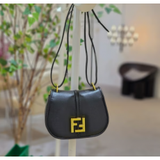 FENDI 펜디 커몬 스몰(Cmon Small)