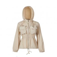 MIUMIU 미우미우  스트링 후드 바람막이 베이지