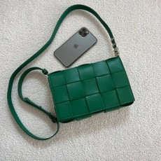 BOTTEGA VENETA 보테가베네타 카세트백