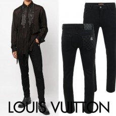 LOUIS VUITTON 루이비통 포켓 다미 자수로고 블랙 슬림진