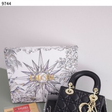 DIOR 디올  스몰 레이디백 & 지갑 & 방도 세트