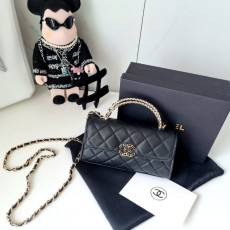 CHANEL 샤넬  VIP 기프트 미니 켈리 백