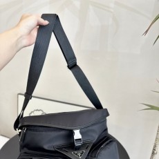 PRADA 프라다 리나일론 가죽 숄더백