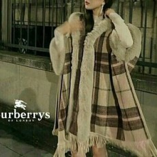 BURBERRY 버버리 퍼체크케이프