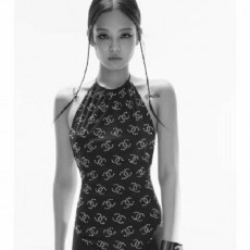 CHANEL 샤넬 제니 CC로고 모노키니