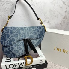 DIOR 디올  새들 스트랩백