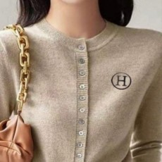 HERMES 에르메스 스타일리쉬 니트 가디건