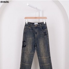 CHANEL 샤넬 여성 골드 크리스탈 스트레이트 바이커 데님 팬츠