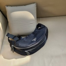PRADA 프라다 힙색