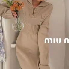 MIUMIU 미우미우 엔써 원피스