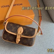 LOUIS VUITTON 루이비통 나노 다이앤