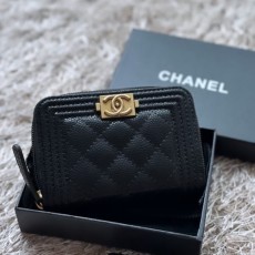 CHANEL 샤넬 보이 캐비어 카드지갑