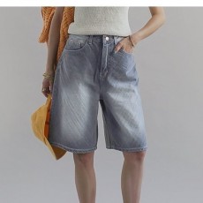 PRADA 프라다 여성 5부 데님 그레이 와이드핏 반바지