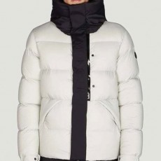 MONCLER 몽끌레어 마데이라 로고 다운 후드 패딩