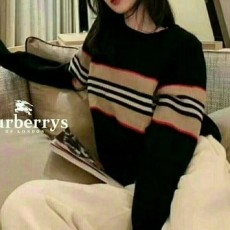 BURBERRY 버버리 블랙라인니트