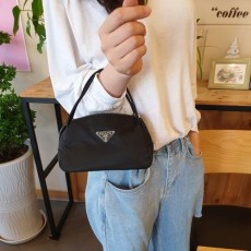 PRADA 프라다 미니핸들