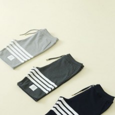 THOM BROWNE 톰브라운 사선 반바지