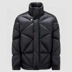 MONCLER 몽끌레어 남성 구스