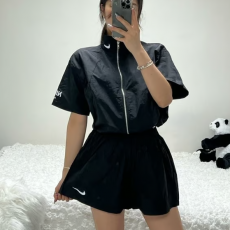 NIKE 나이키  스우시 반팔레터링 세트