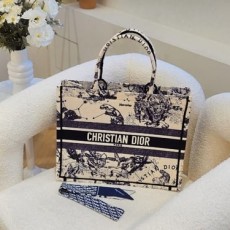 DIOR 디올 Book Tote 백 트윌증정