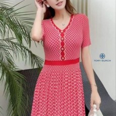 TORY BURCH 토리버치 벌집플리츠OPS