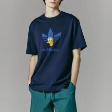 발**** × 아*** 심슨 티셔츠