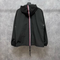 톰* 사선 스트라이프 바람막이