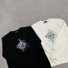 22ss 로고 맨투맨