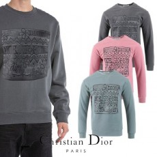 디* 23FW 플라워 D올 피그먼트 맨투맨