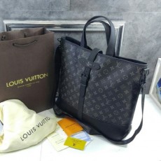 루* M45914 ㅡ소뮈르 토트