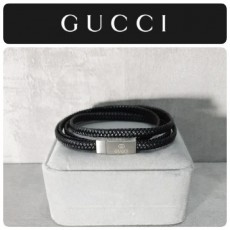 구* 신상 4줄 소가죽 여성팔찌