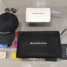 발*** 고퀄 로고 신형 에브리데이 클러치