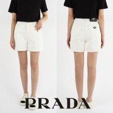 프** 23SS 신상 삼각로고 화이트 여성 하프진 ☆여성용☆