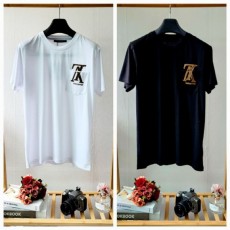 가슴 모노그램 로고 라운드 반팔