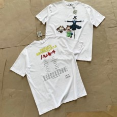 로** x 지브리스튜디오 23SS 하울의 움직이는 성 허수아비 반팔티 - 수입