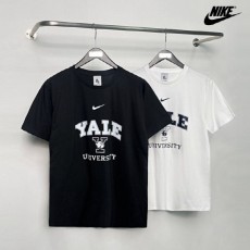 나** 예일 유니버시티R