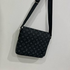 루* 디스트릭스 크로스백