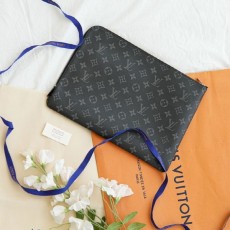 루* 모노그램 클러치 블랙