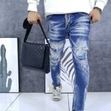 루* 디스트릭트 다미에 MM 크로스백 레더 블랙 N41038