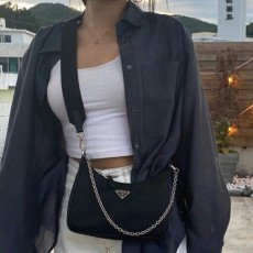 프** 22 리에디션 2005 테수토 리나일론 숄더백