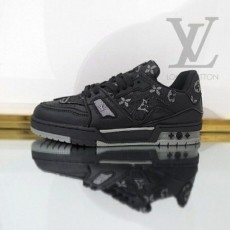 루* LV트레이너 스니커즈 (블랙) (남성)
