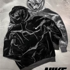 나** 벨벳 자수로고 트랙후드트레이닝세트