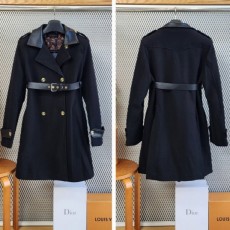 루* 앵커 버튼 레더 액센트 코트 수입최고급 (여성)