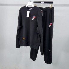 나** 트리플 멀티 스우시 자수 로고 트레이닝 세트