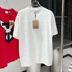 23SS 체크 엠보 로고 티셔츠