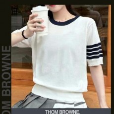 톰* 빽 플라워 라운드 반팔니트 (9913)