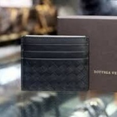 보** 인트레치아토 카드지갑 ➡️수입최고급